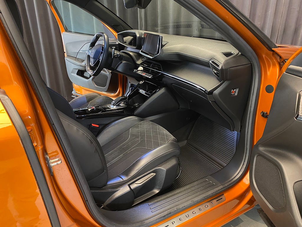 Car Image car-156379-9c2fd6c5ed8e4ca8b8fbfa50bb571447