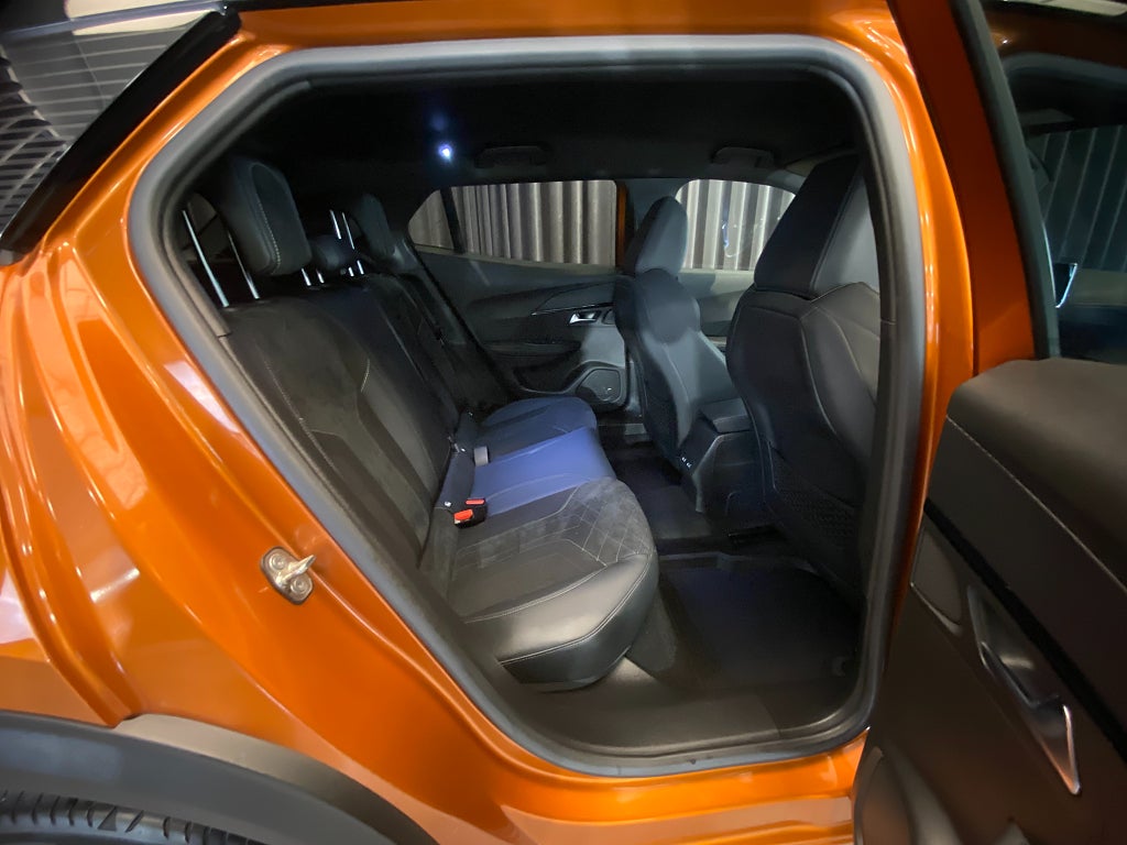 Car Image car-156379-af4d3e4e667f4c9bee52a39cae97cf79