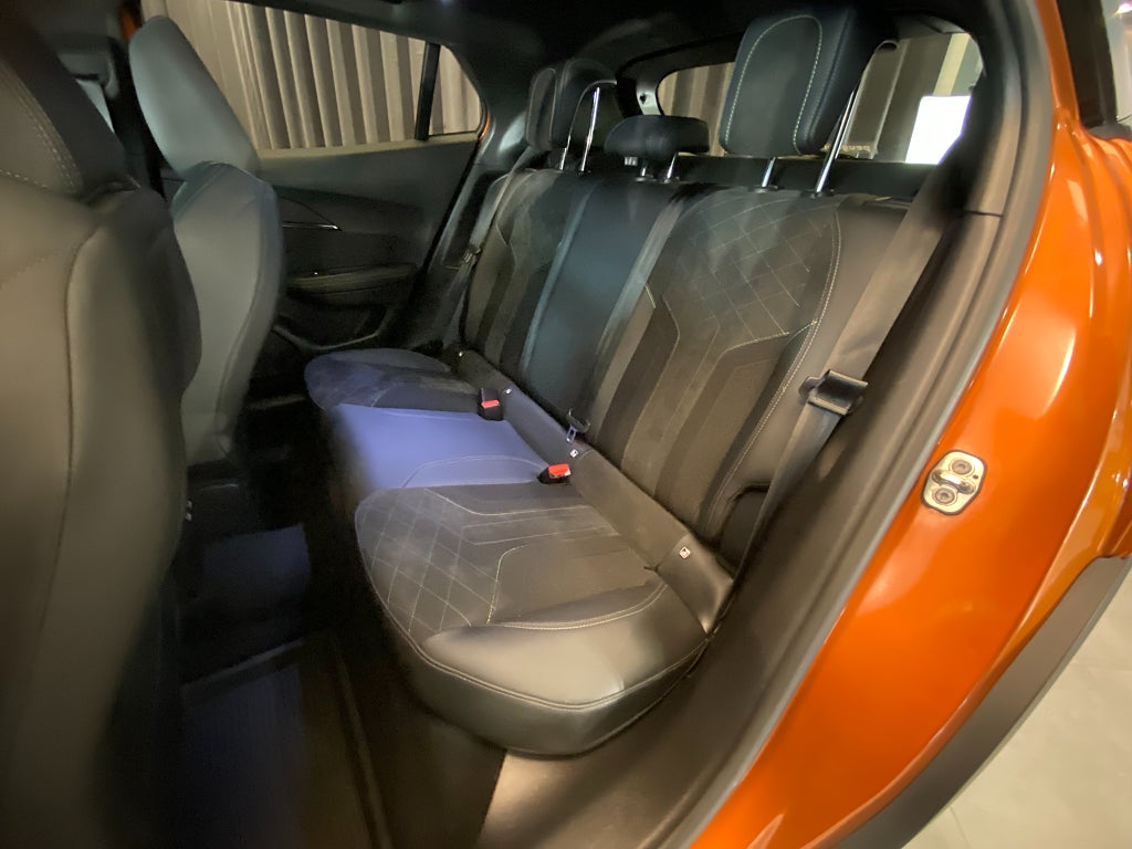 Car Image car-156379-d5e18dd1cff5b0a2d13a1593f92072e2