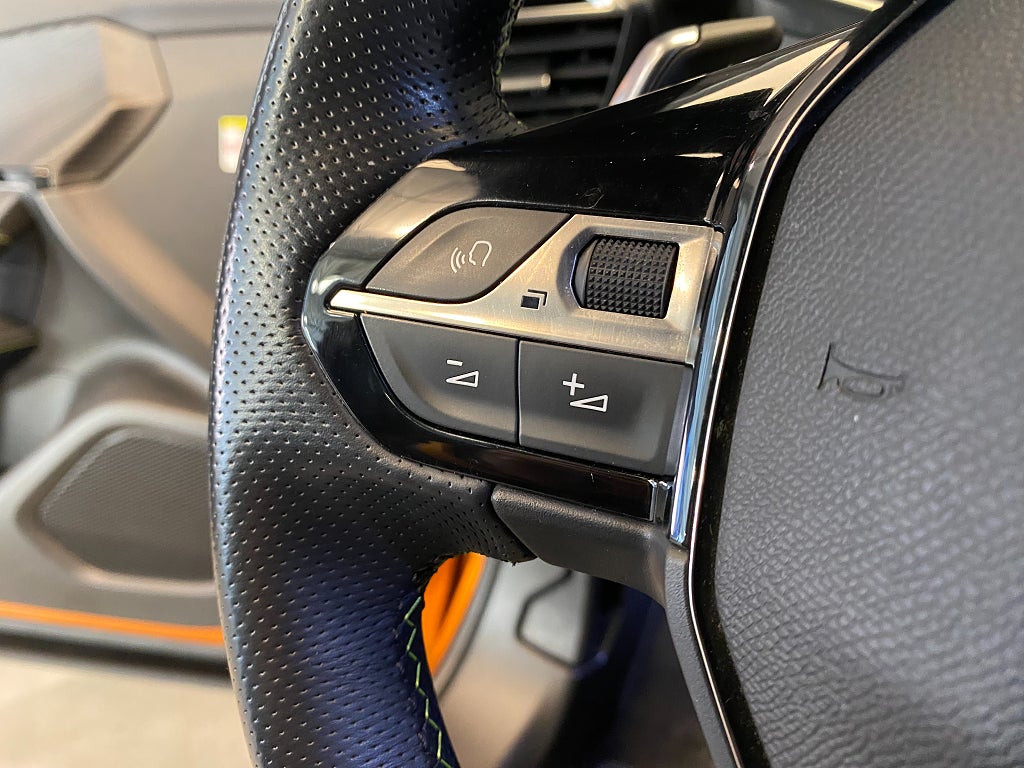 Car Image car-156379-d670bd1f160cd9d18948ad65b5689f0f