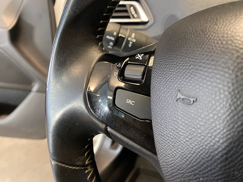 Car Image car-156598-342c9f86da1dd506a7618fb54c7a6cd5