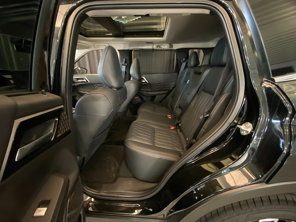 Car Image car-156745-88ebe4f312301e93575c6a43aefde837