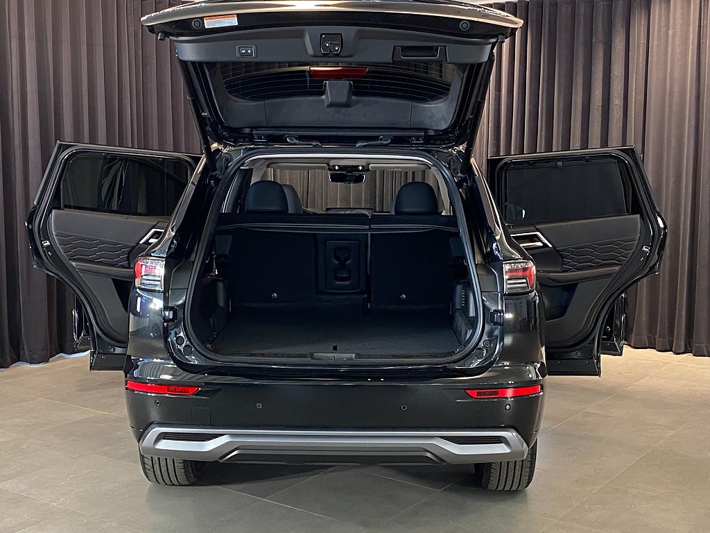 Car Image car-156745-b6016e2aa04848816b3bb7ea59652bff