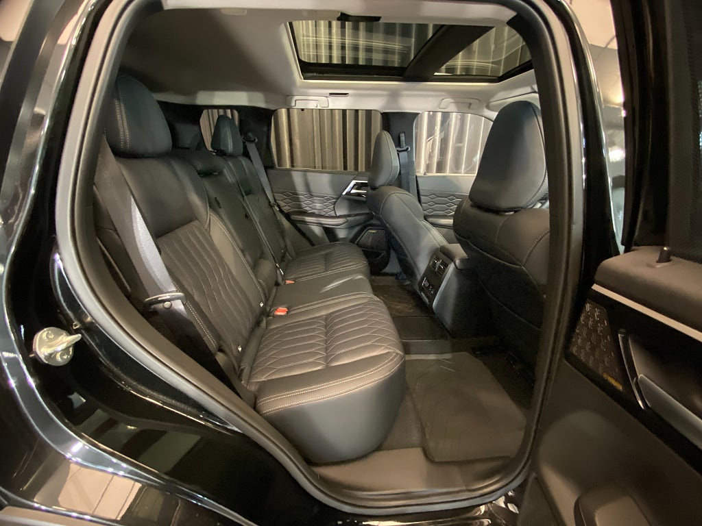 Car Image car-156745-d60fbd9c57cf4c98ad1d350fc6443168