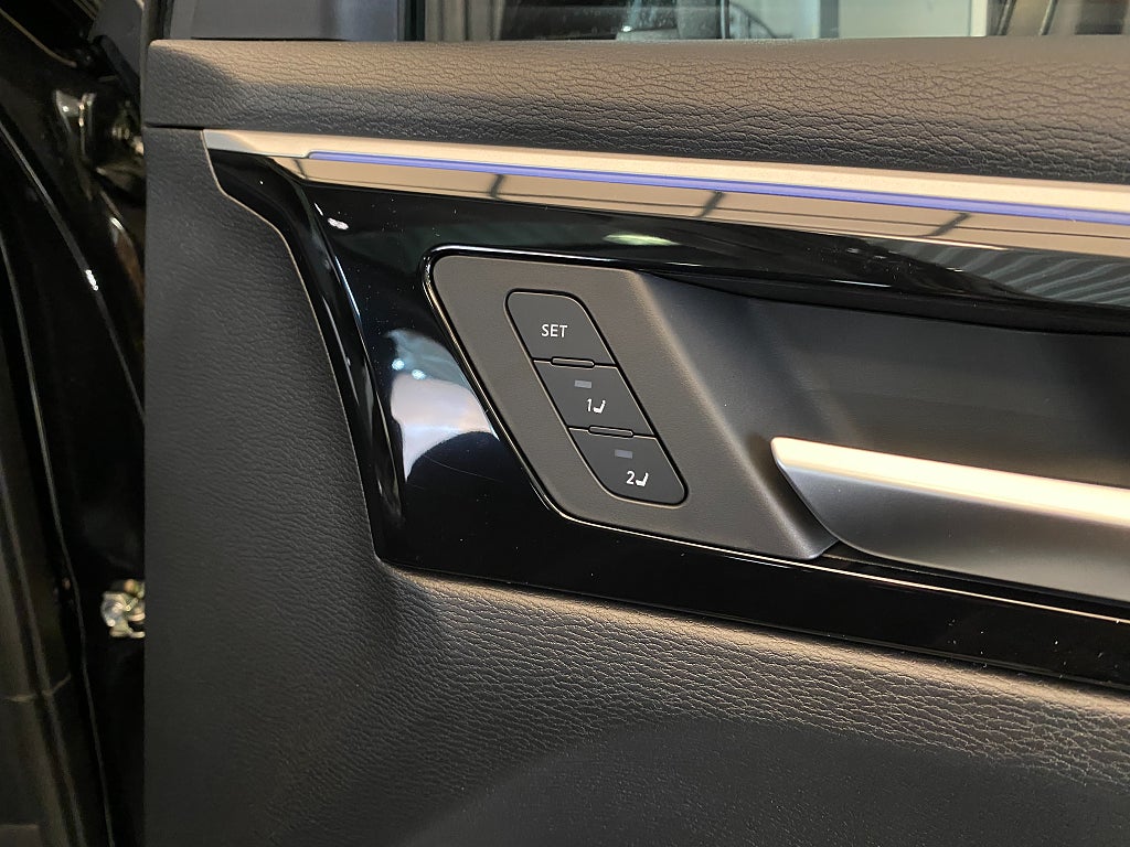 Car Image car-156745-d9873d88913853c34c0aa38aaf3ee0e5