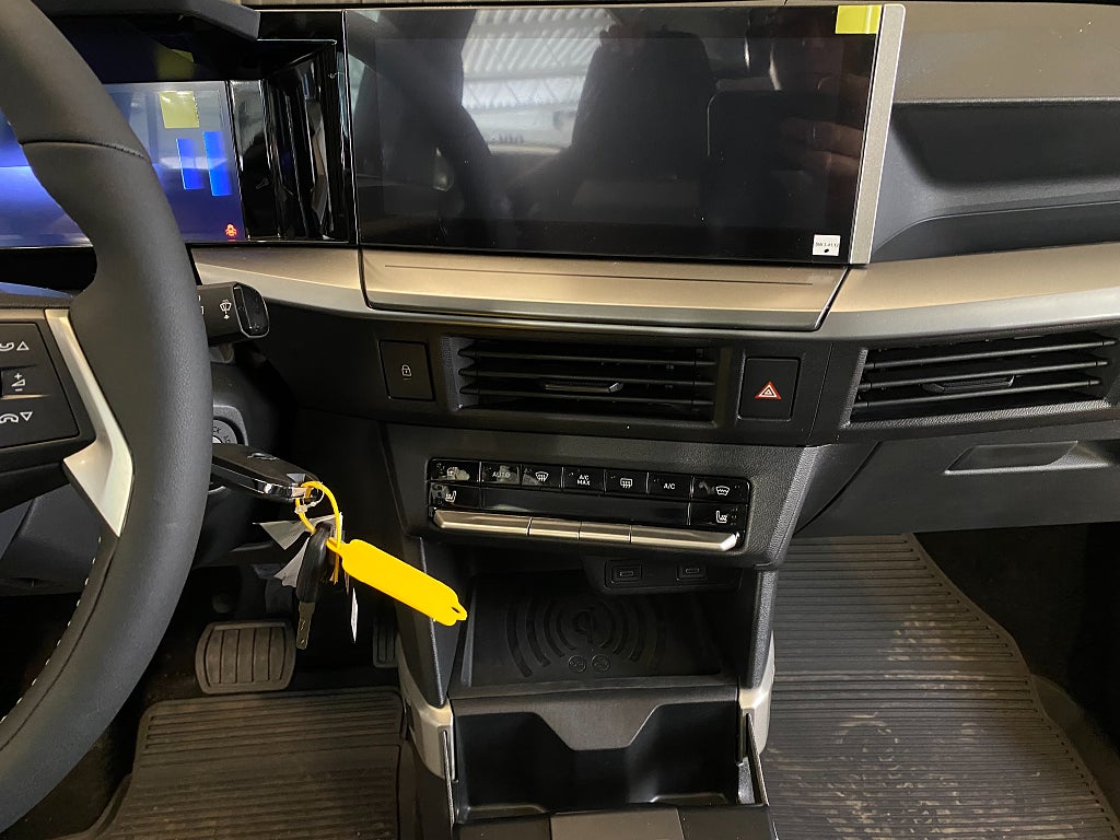 Car Image car-156838-77e8ef7ab0453fdb8e9b5c8a45179036