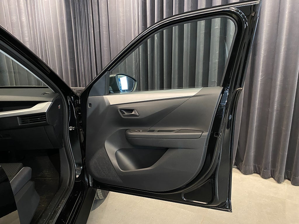 Car Image car-156838-7fc23afd0ecc8e3ba0b8811292caeee5