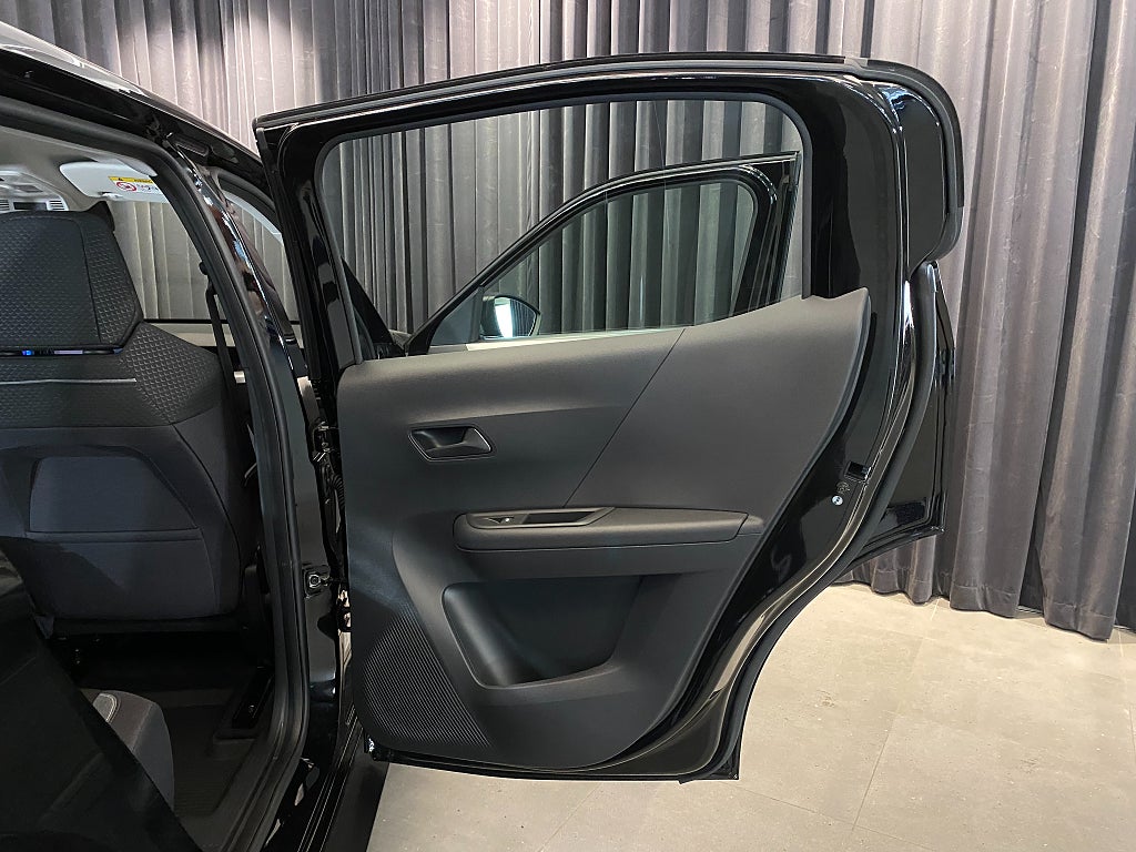 Car Image car-156838-ec80f2c07971e71bbe396fe217568ccd