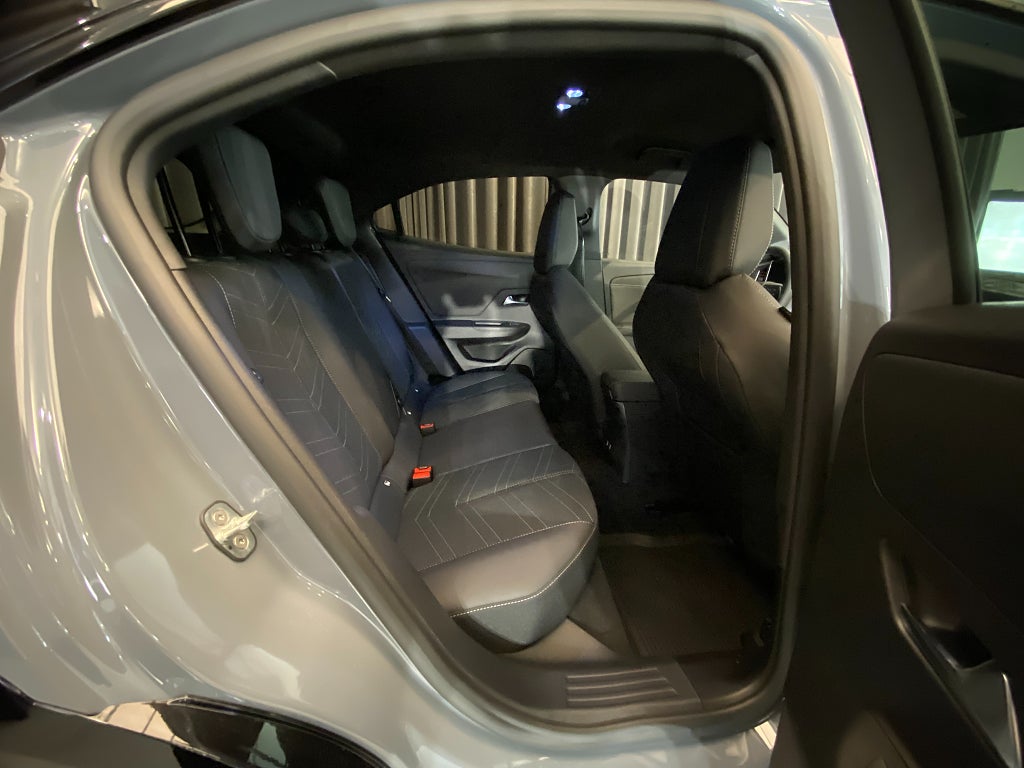 Car Image car-156840-5b4aa9d26d6f3258d6a12410c96c630d