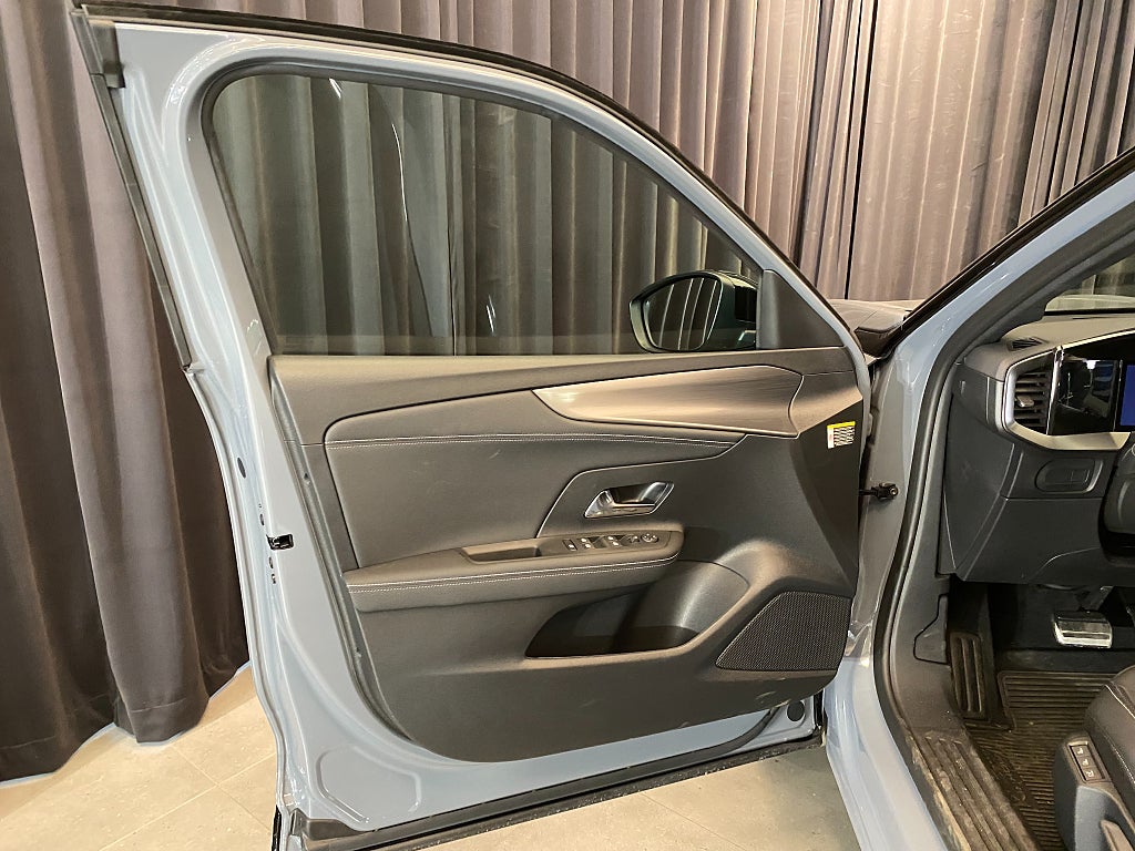 Car Image car-156840-6fca2f9b37c2bdb7c039378eaf93da4e