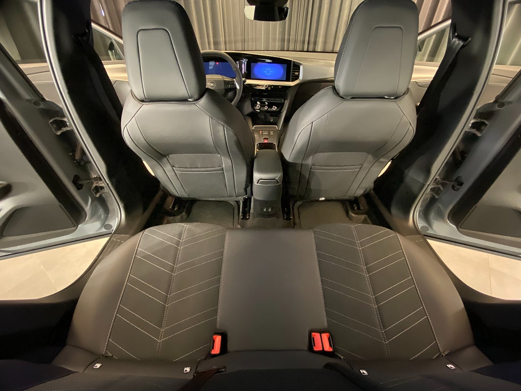 Car Image car-156840-9b54866b58c67598cbdd96f8fc68990d