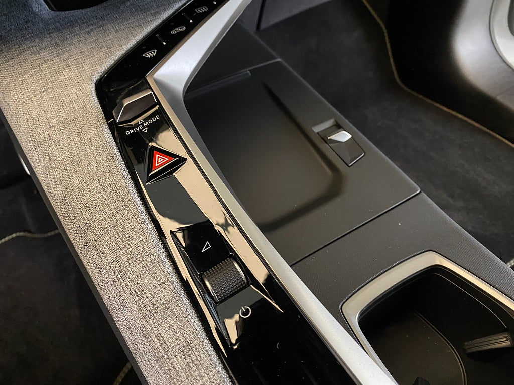 Car Image car-156930-8f15058b823a59599cfa26e8921274d9