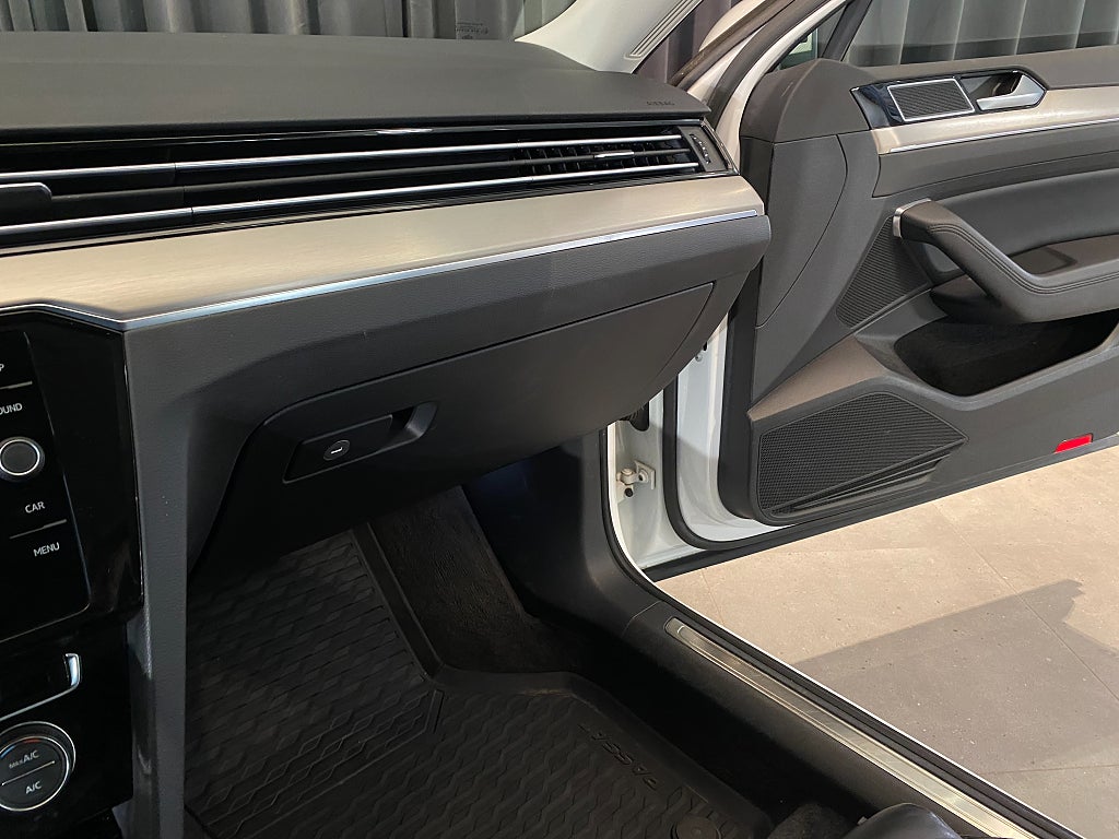 Car Image car-157222-7fecd1228b39aa90e8d2f2f9f0d2db9c