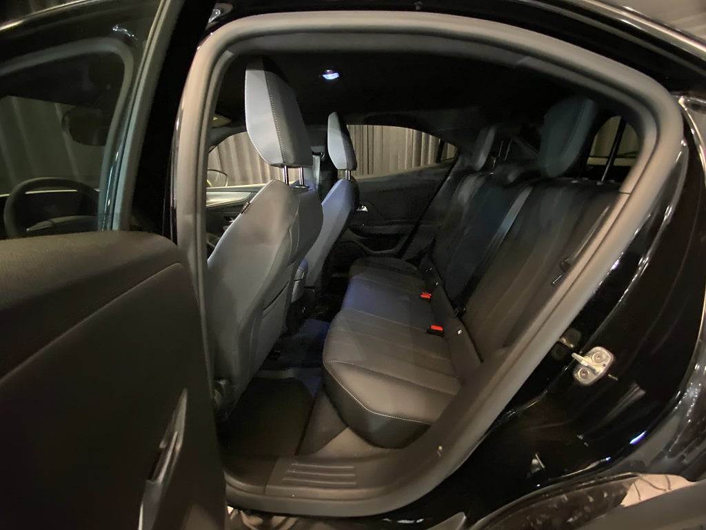 Car Image car-157334-04fcaaf0360c0435e4c875b1b5ca4a7f