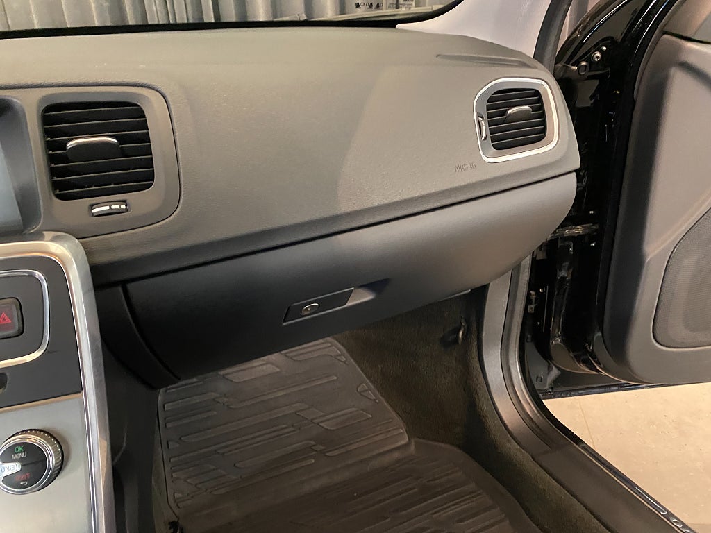 Car Image car-157505-1311e0b3bce9e5e60b06491165139c1d