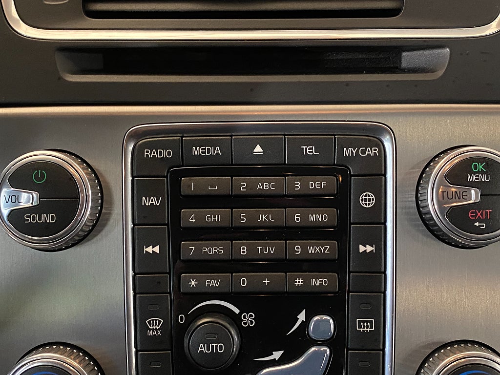 Car Image car-157505-68e9fead8096b58297d137a6d9e5878b