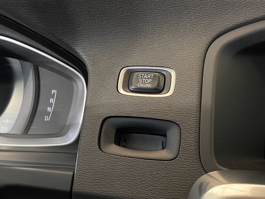 Car Image car-157505-86ae6fe05b42d3923fd1a904942e267f