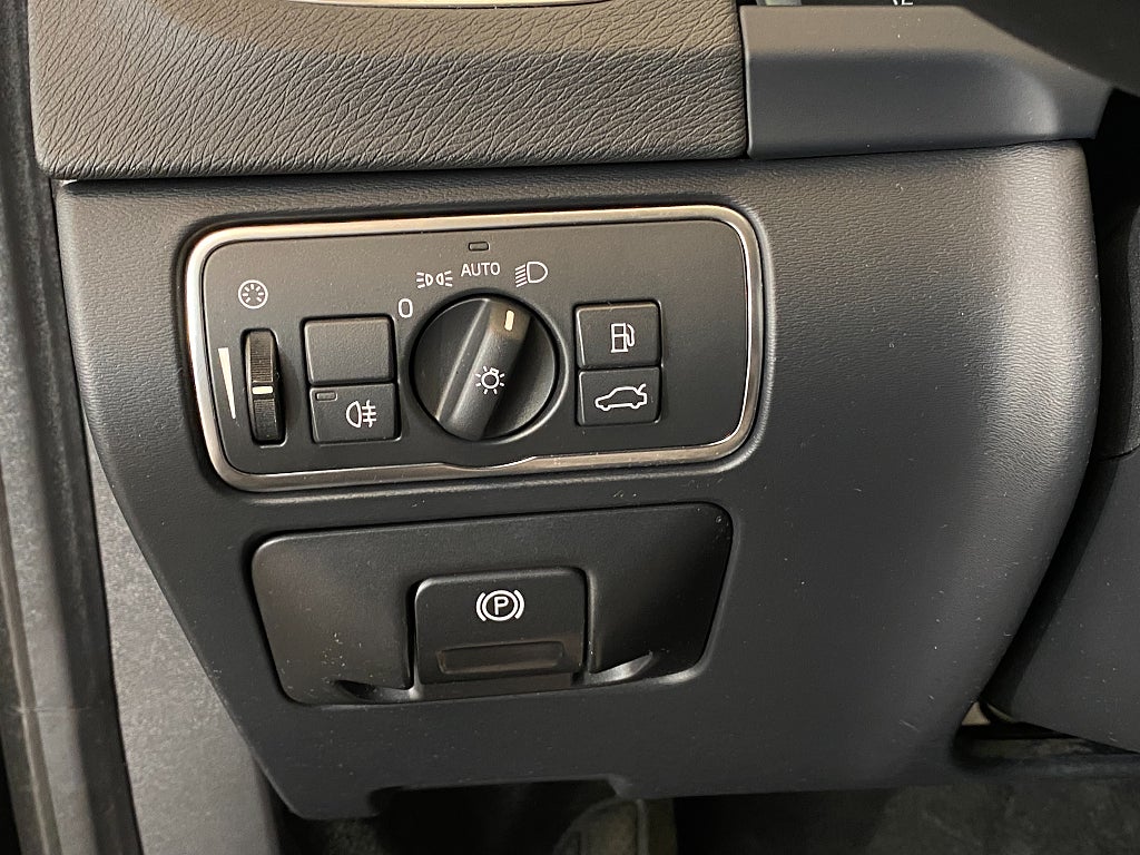 Car Image car-157505-99b2c824d794e489500e445bb8d8b77c