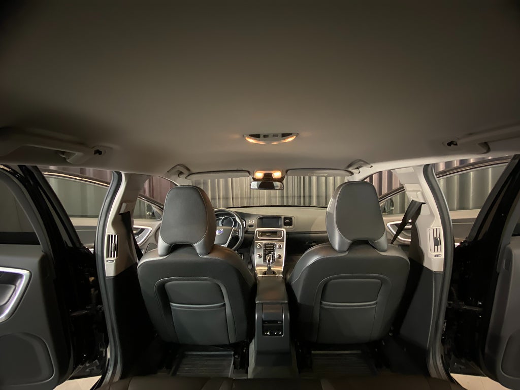 Car Image car-157505-d024d8a6735db73760867527c5797398