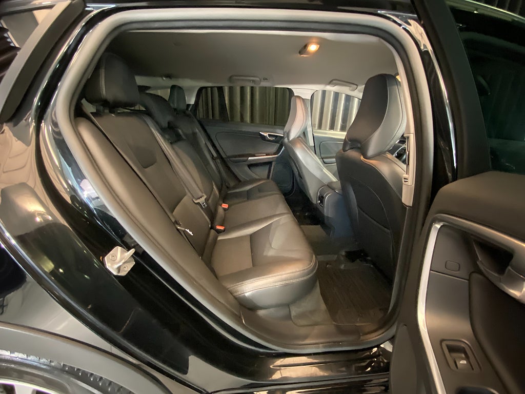 Car Image car-157505-f83dc2a15ae0bd991499156aa57bc899