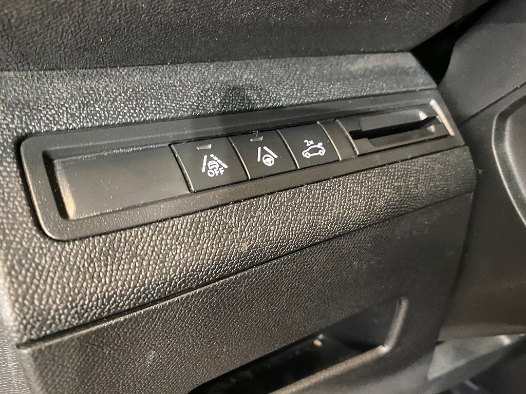 Car Image car-158493-5da2262890128c7377f34a4fb21dc76c