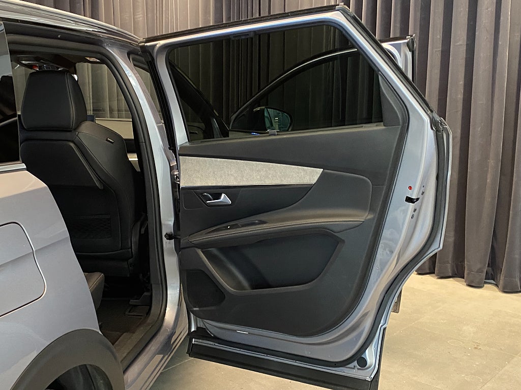 Car Image car-158493-e2edd2a0b2d9b42e00b1ee4348d80608