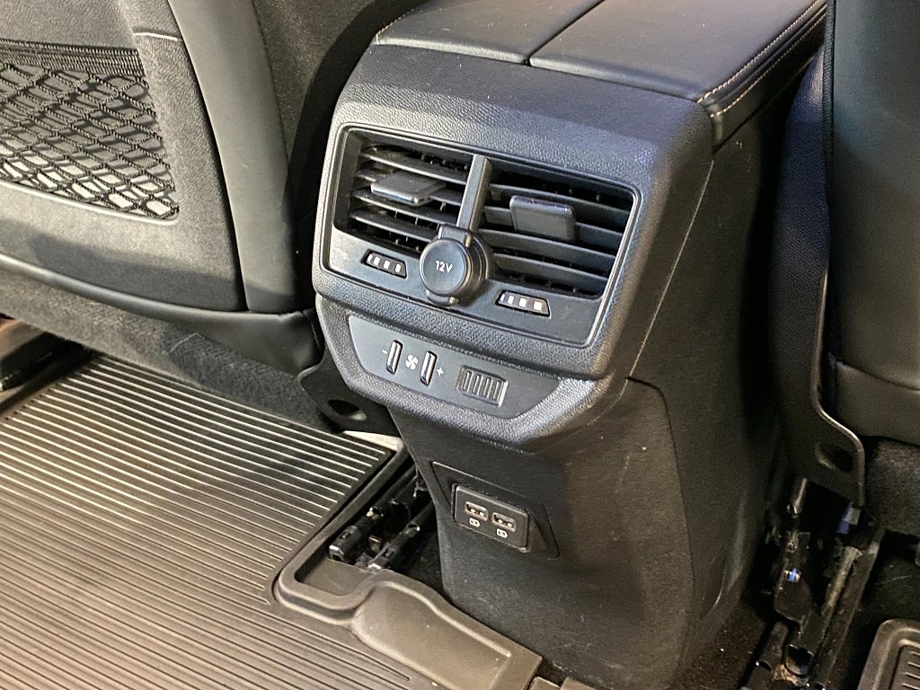 Car Image car-158493-ebb25cb541eb18adf9fee74c619ac96c