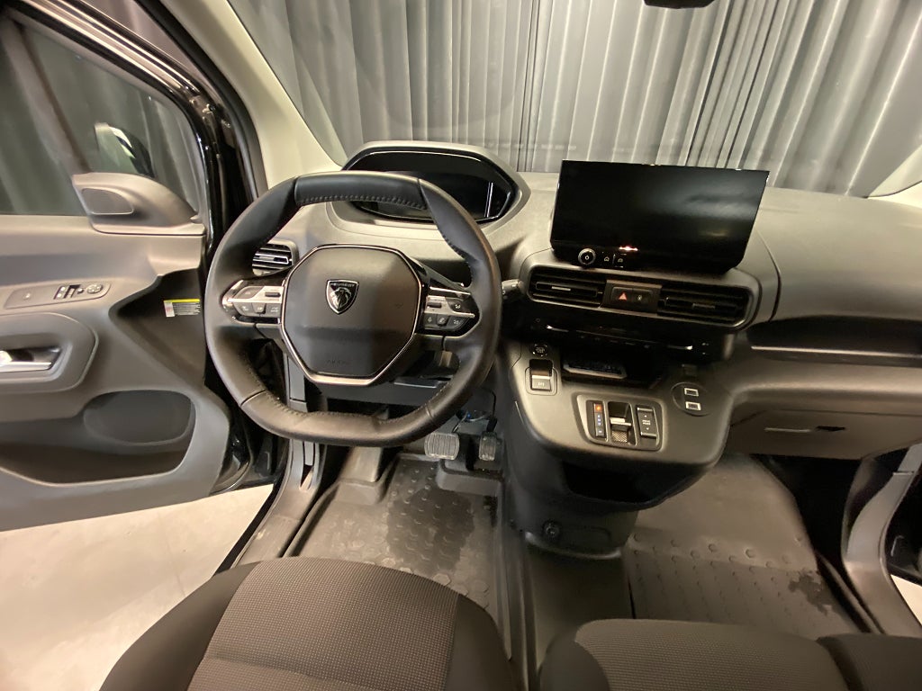 Car Image car-158775-f6d43ea2feb7d7bb3b4576156f79c63d
