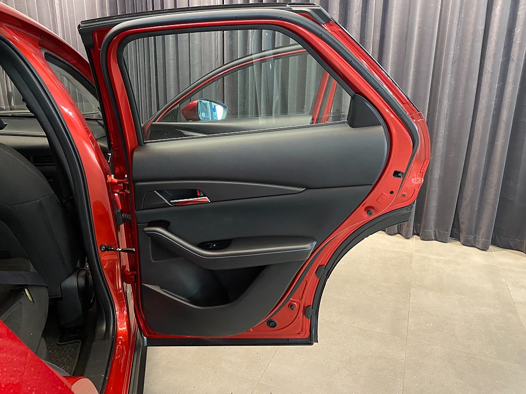 Car Image car-158560-06a3cf5053e2459bfe4cedeee1488cf0