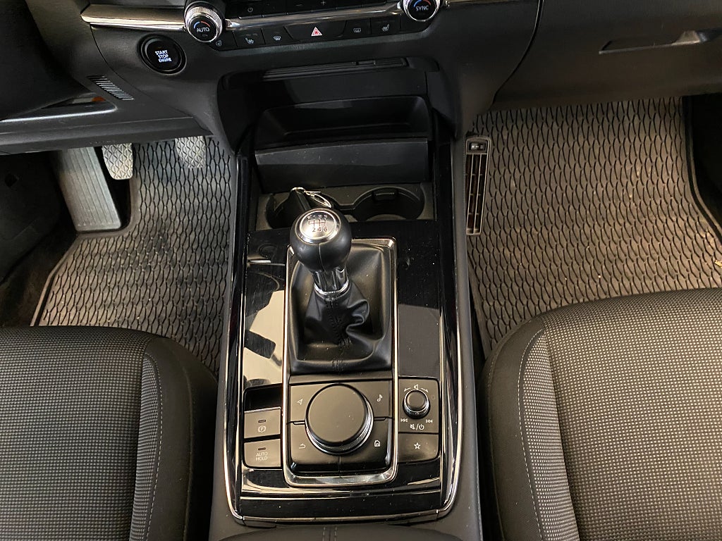 Car Image car-158560-232d753028d32dbe98f5b85f9873373f