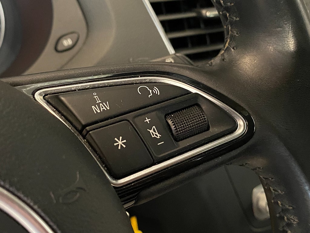 Car Image car-158564-a7ad95fb51acfd8f2a3e4698ec9876b4