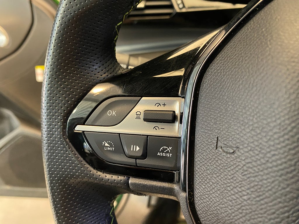 Car Image car-158911-2f51a634748d8c17858caad11ca3d977