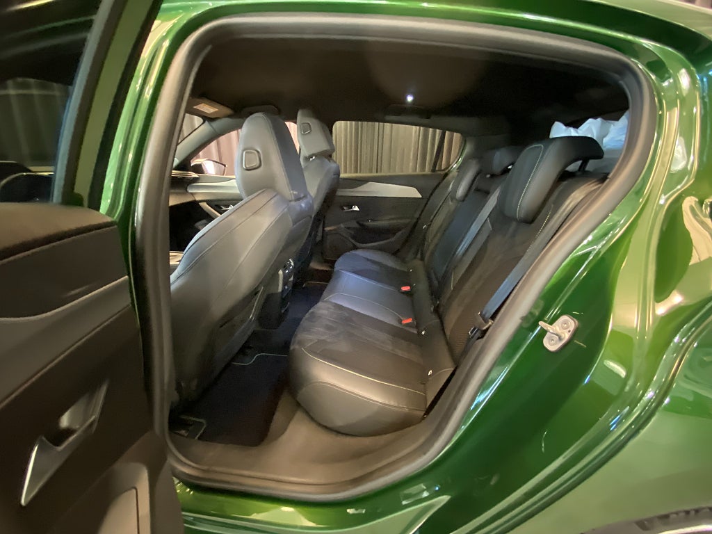 Car Image car-158911-826c41bccc5eed7483bf673b6e064bed