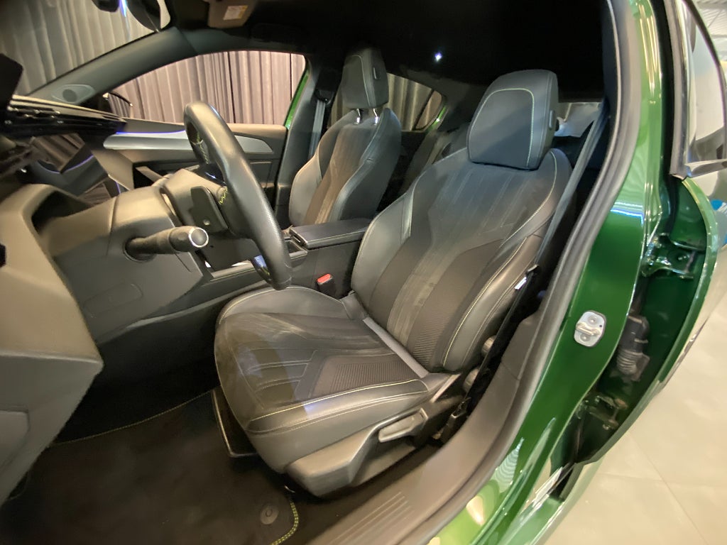 Car Image car-158911-e846e3c4f5c8e956bda3a5f38da5cd4e