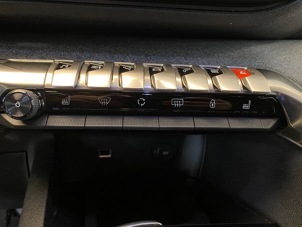 Car Image car-158913-0984355c38cc40578e3a6e7585d26415