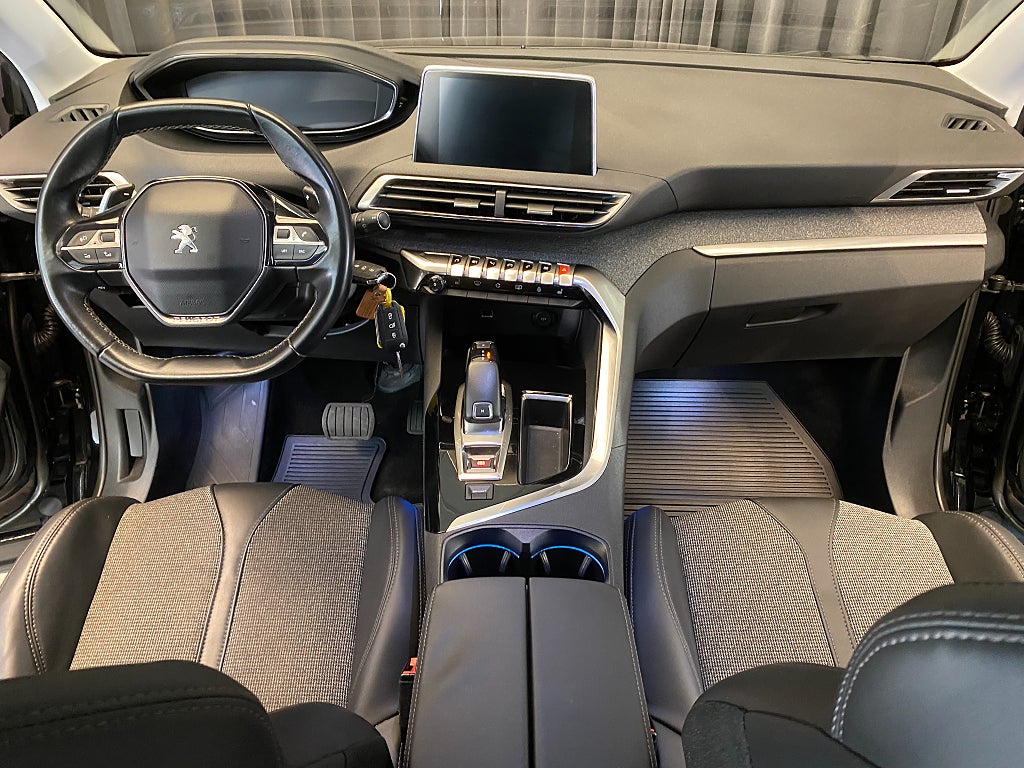 Car Image car-158913-13531fe3330334ee22fb46881949c097