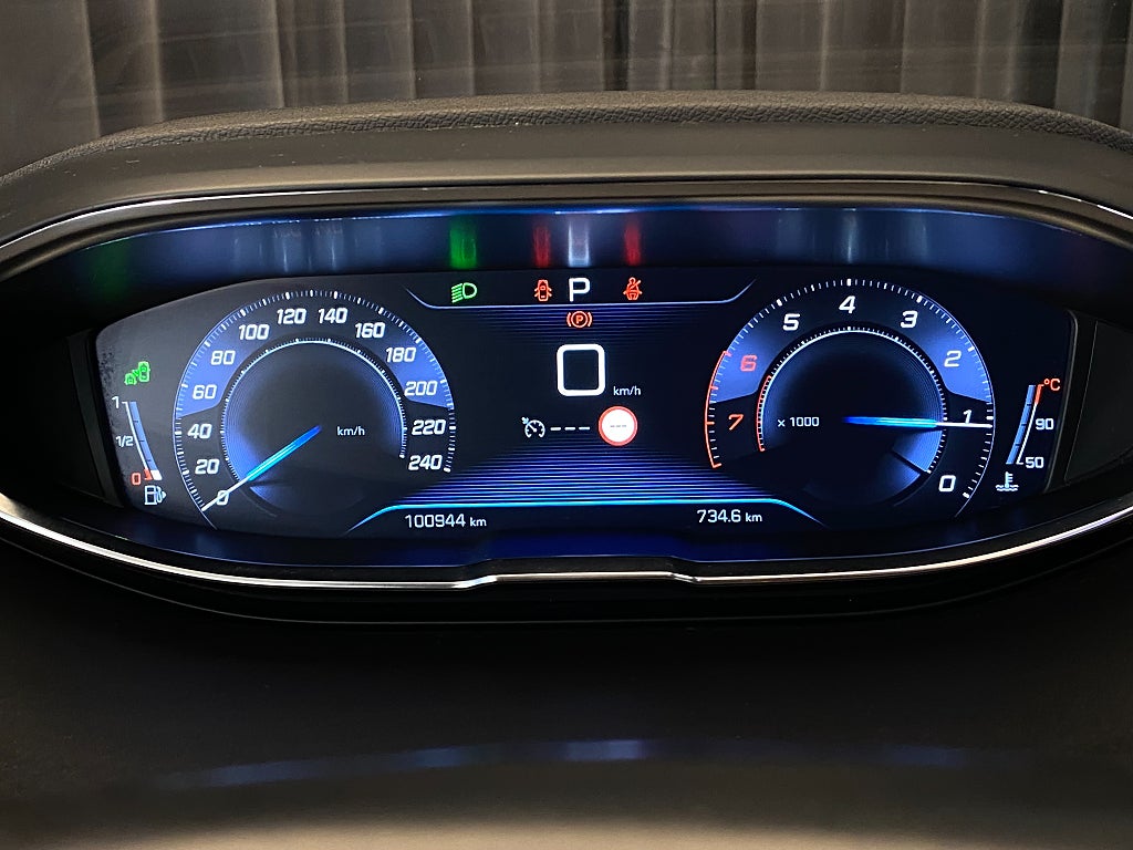 Car Image car-158913-7e990f2cdb99b47fd7a6ba0e5d06f3be