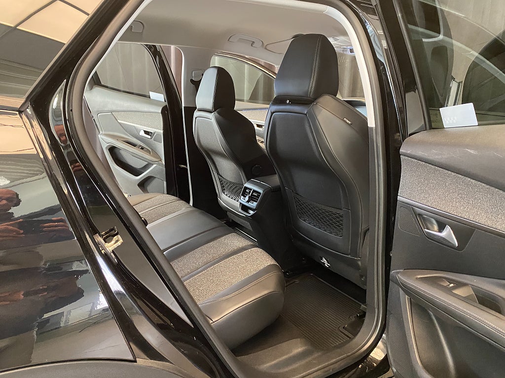 Car Image car-158913-98765fc6448d9af12caff4d31f6c876e