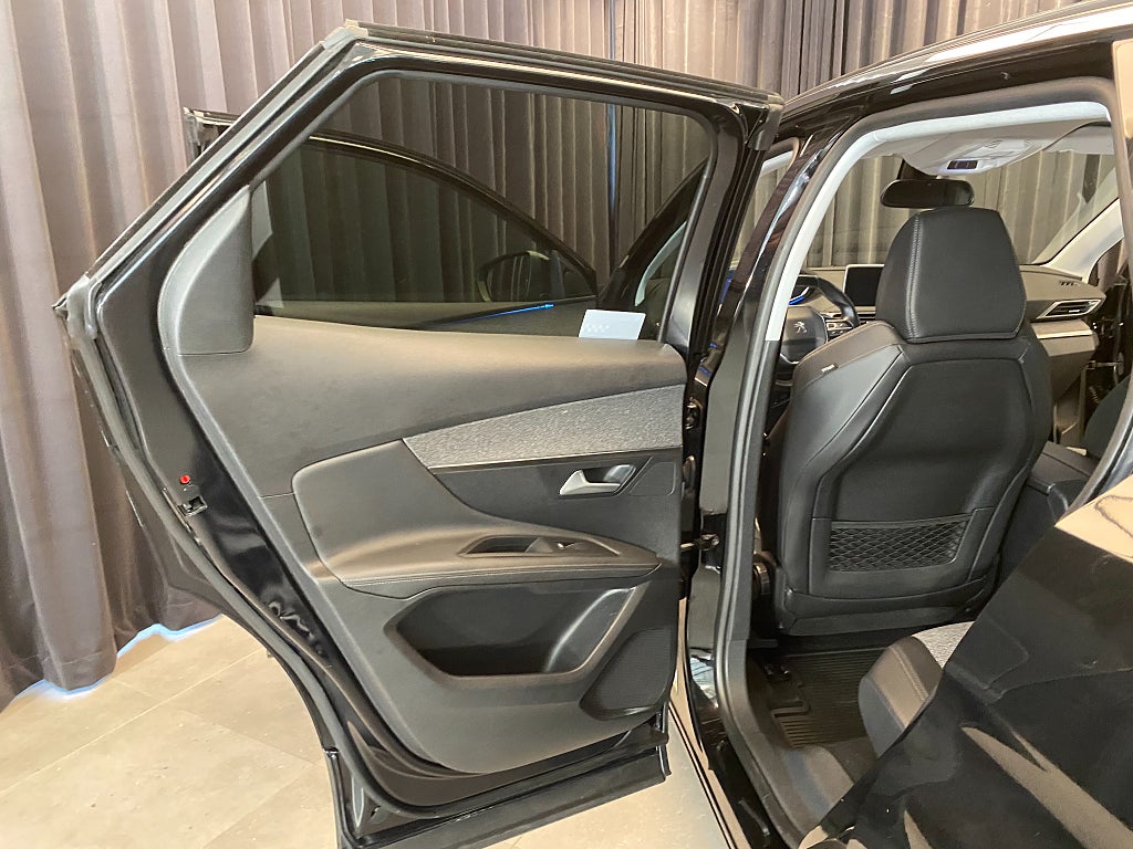 Car Image car-158913-cb9623b8b4885b6698128a05f022d2b3