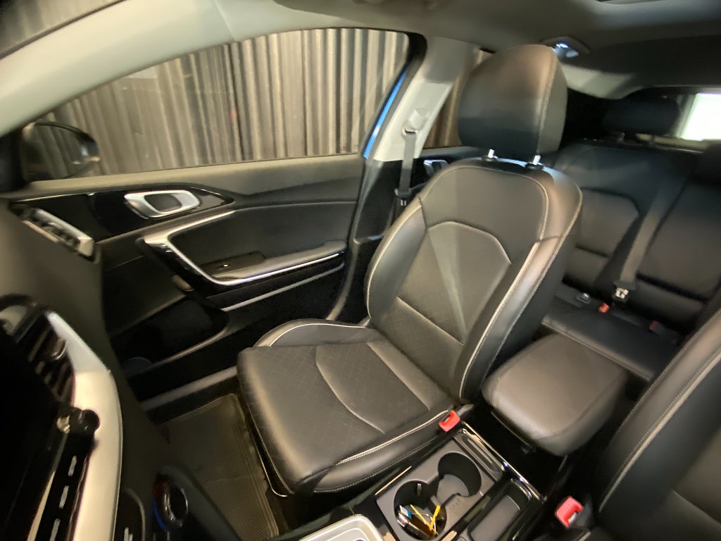 Car Image car-159154-e428bbcdc2edb2dabefb42a87b1c09ad