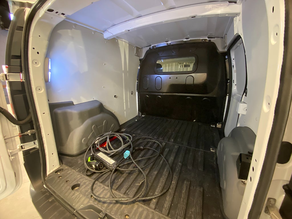Car Image car-159639-8b08d675f421c520efe9e0dec7c9ea95