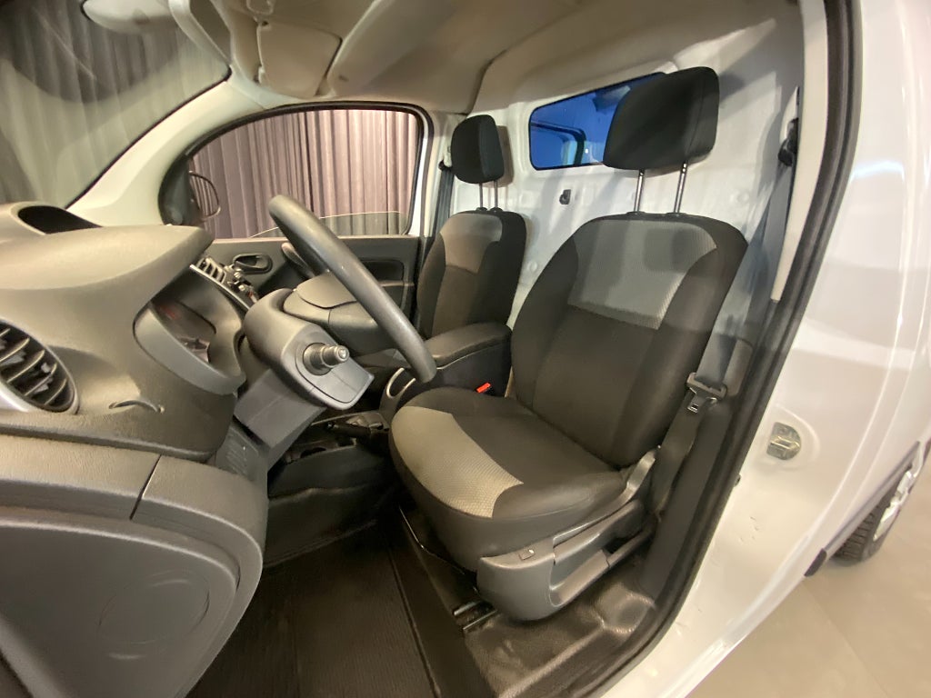 Car Image car-159639-b82b9a05637475273b18b7f6f425af89