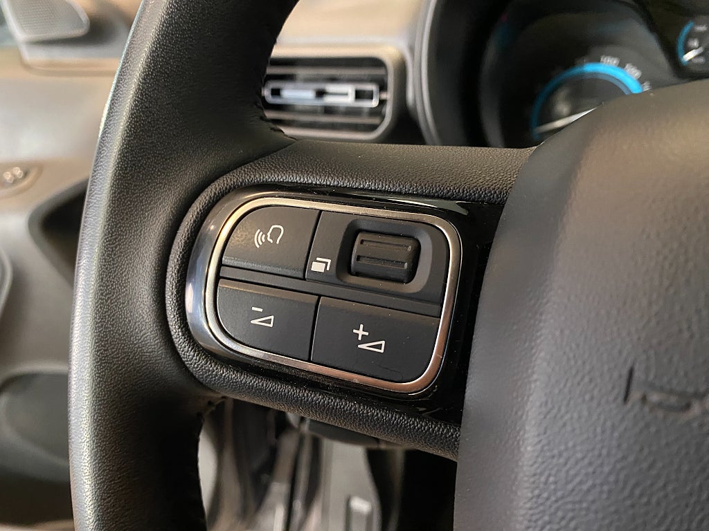 Car Image car-159693-58d5cf9700f907a417d0e2974c1fbd3b