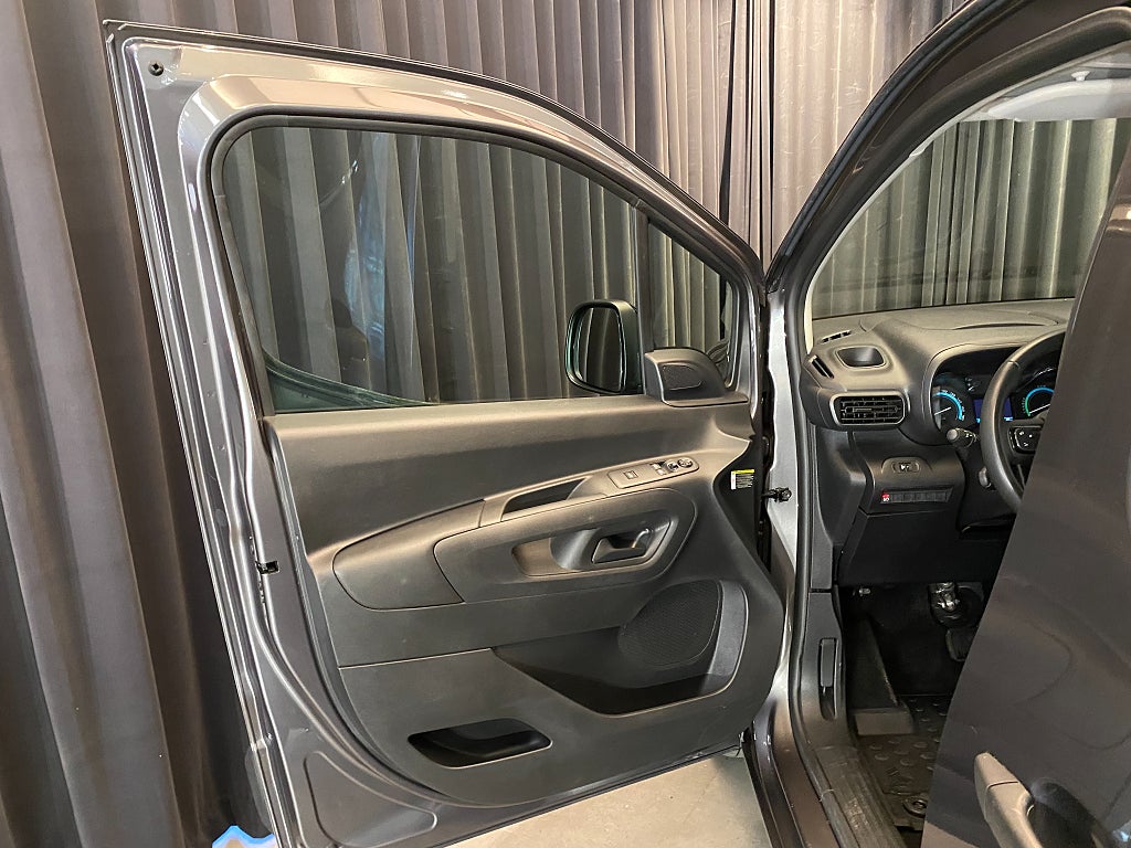 Car Image car-159693-5f563437d78ff54278929a8bb5ae2e77