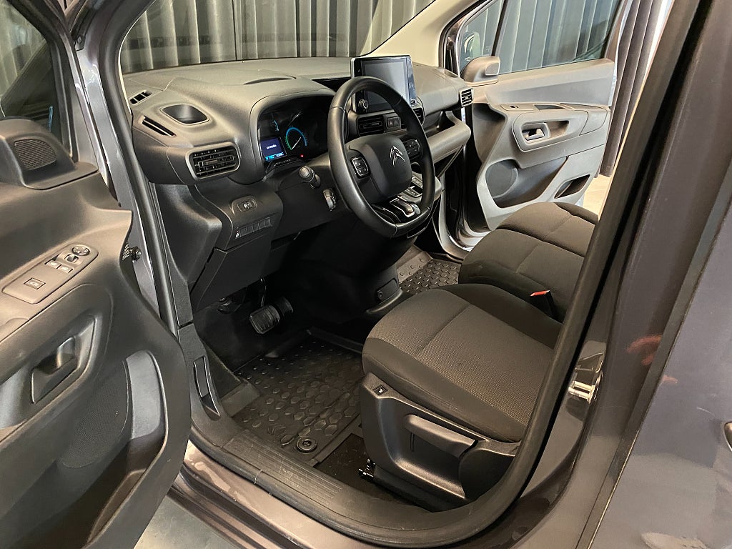 Car Image car-159693-6787c1be4b4bd9f808e6f3c2c72043f7