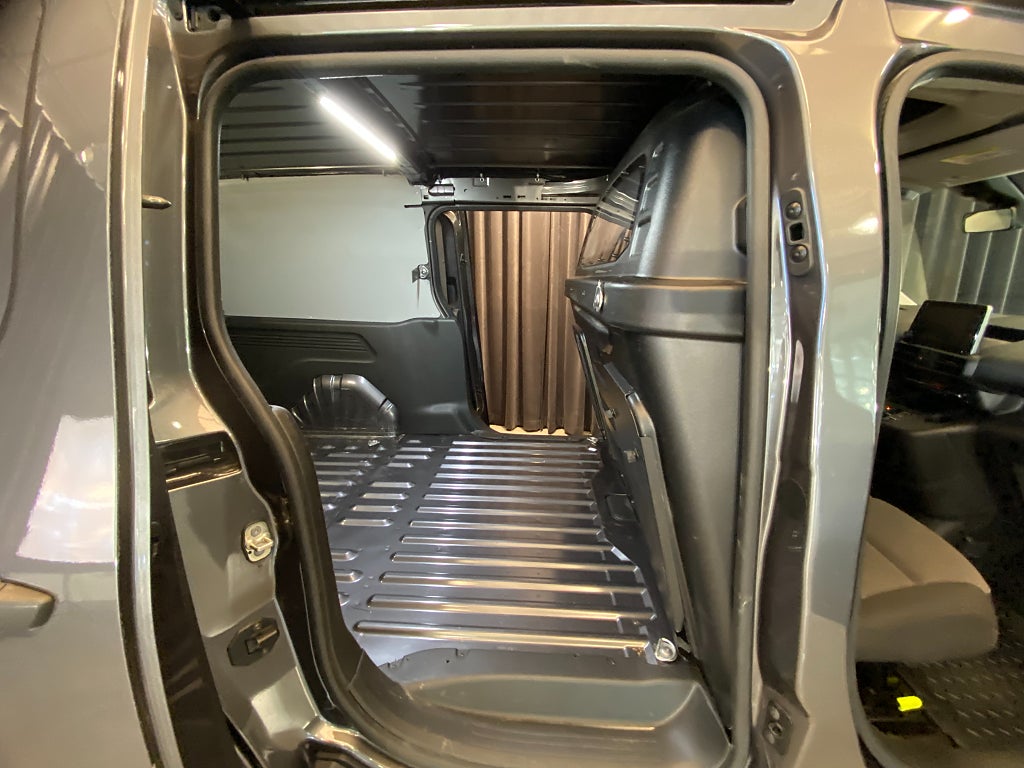 Car Image car-159693-b2059bb8968188a9f8e98d0aa01a8046