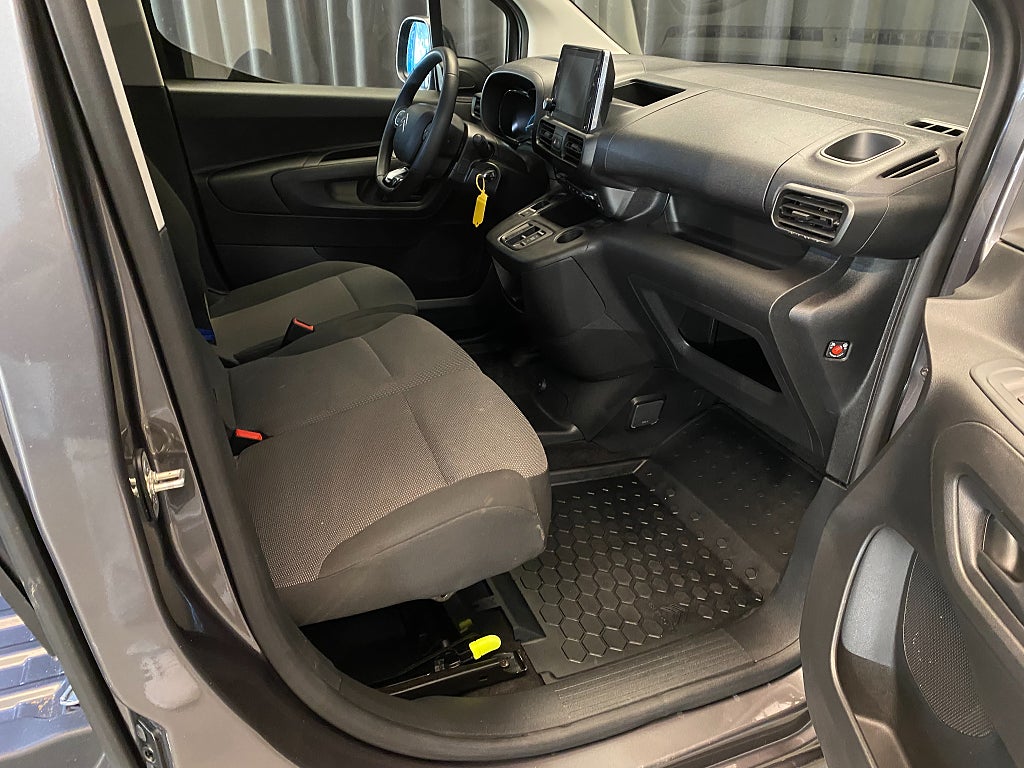 Car Image car-159693-ed0681059df2cff11538258a0c78478e