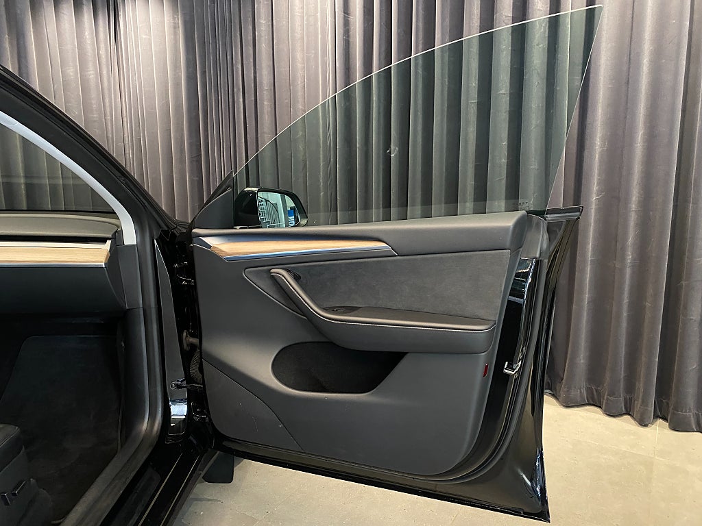 Car Image car-159813-ca01b0a1b827090d77895ff7fccead6f