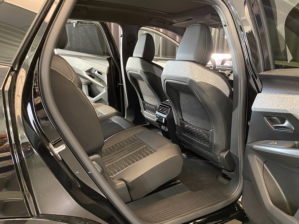 Car Image car-160317-031a2120cb4917264f5f6c5b37d37ffe
