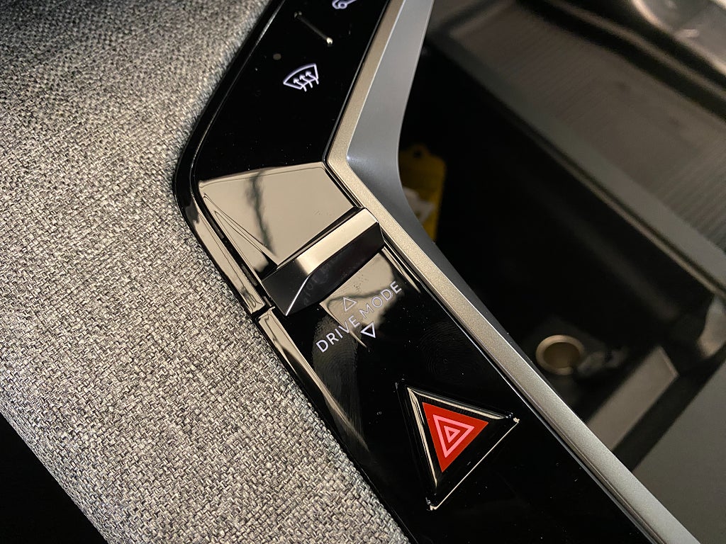 Car Image car-160317-7b2fe530d40c814e11e7de74732af57a